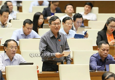 Hoạt động của Đoàn đại biểu Quốc hội tỉnh Kon Tum trong tuần  thứ nhất của kỳ họp thứ 8 - Quốc hội khóa XIV