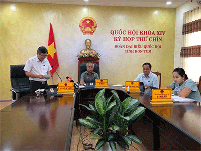 Hoạt động của Đoàn đại biểu Quốc hội tỉnh Kon Tum trong tuần  thứ hai của kỳ họp thứ 9 - Quốc hội khóa XIV