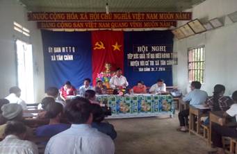 Đại biểu Hội đồng nhân dân tỉnh tiếp xúc cử tri sau kỳ họp thứ 8 tại huyện Đăk Tô
