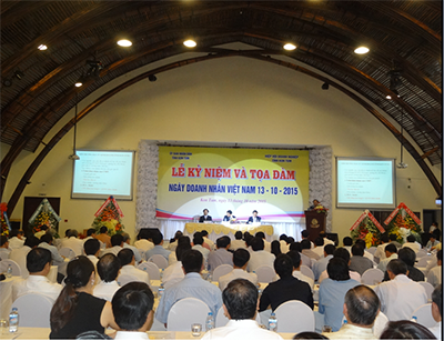 Lễ kỷ niệm và tọa đàm nhân ngày Doanh nhân Việt Nam 13-10