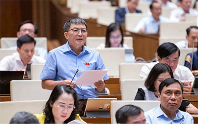 Quốc hội thảo luận Dự thảo Nghị quyết của Quốc hội sửa đổi, bổ sung  một số điều của Hiến pháp năm 2013 (lần thứ nhất); Dự án Luật Tổ chức chính quyền địa phương (sửa đổi)