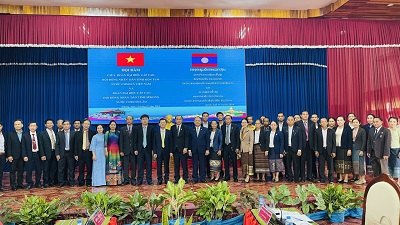 Đoàn công tác của Thường trực HĐND tỉnh Kon Tum hội đàm với Thường trực HĐND tỉnh Sê-kông, nước Cộng hoà dân chủ nhân dân Lào