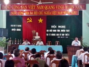 Đồng chí Lê Quang Chưởng, Tỉnh ủy viên, Ủy viên Thường trực HĐND tỉnh  tiếp xúc cử tri huyện Đăk Hà